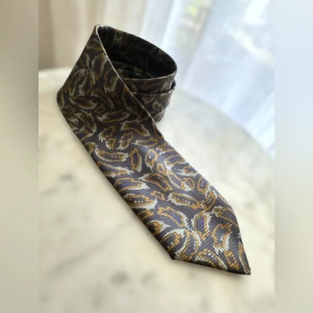 Giorgio Armani mens dark blue geometric print neck tie